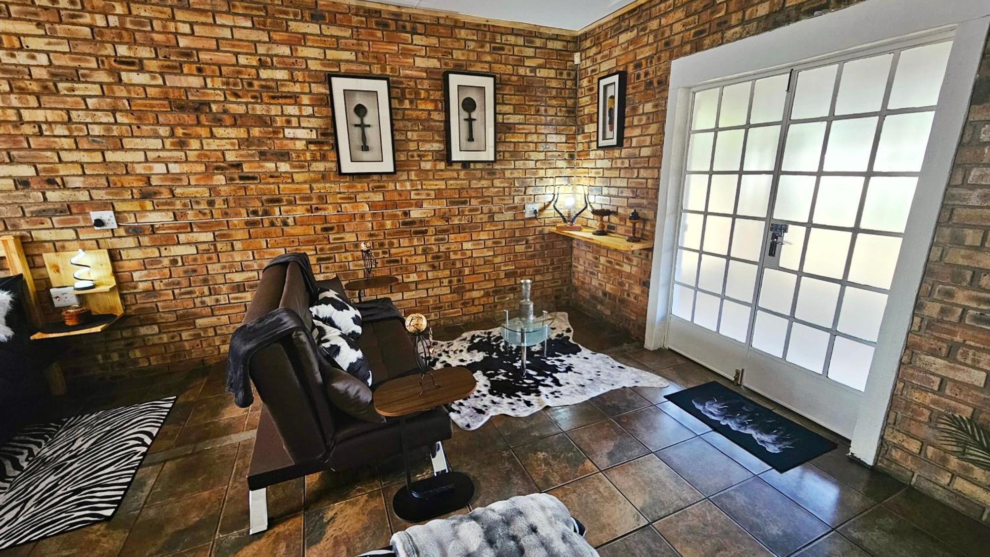 2K City Studios Not Self Catering Graskop Exteriör bild